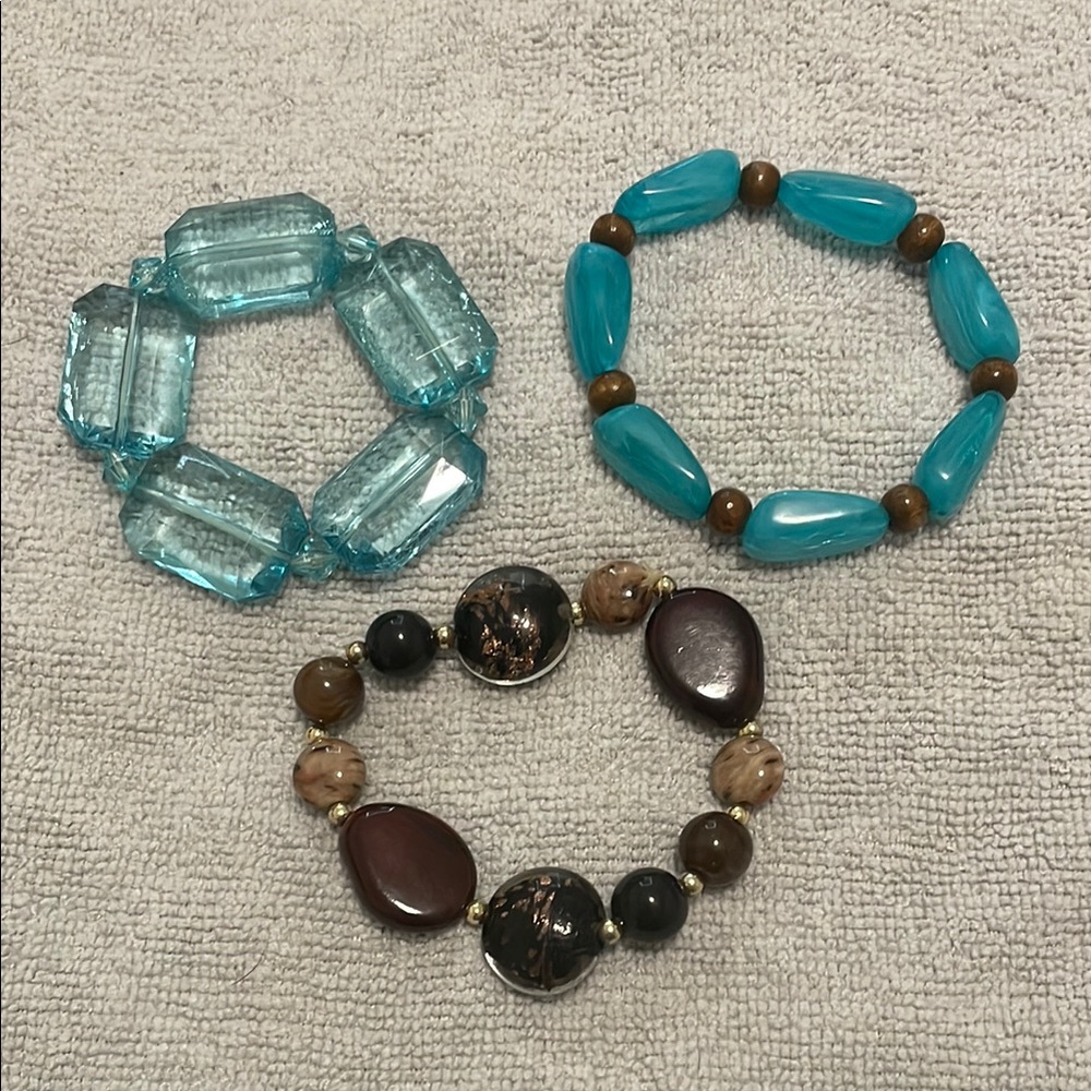 Set of Three Beaded Bracelets in Blue and Brown